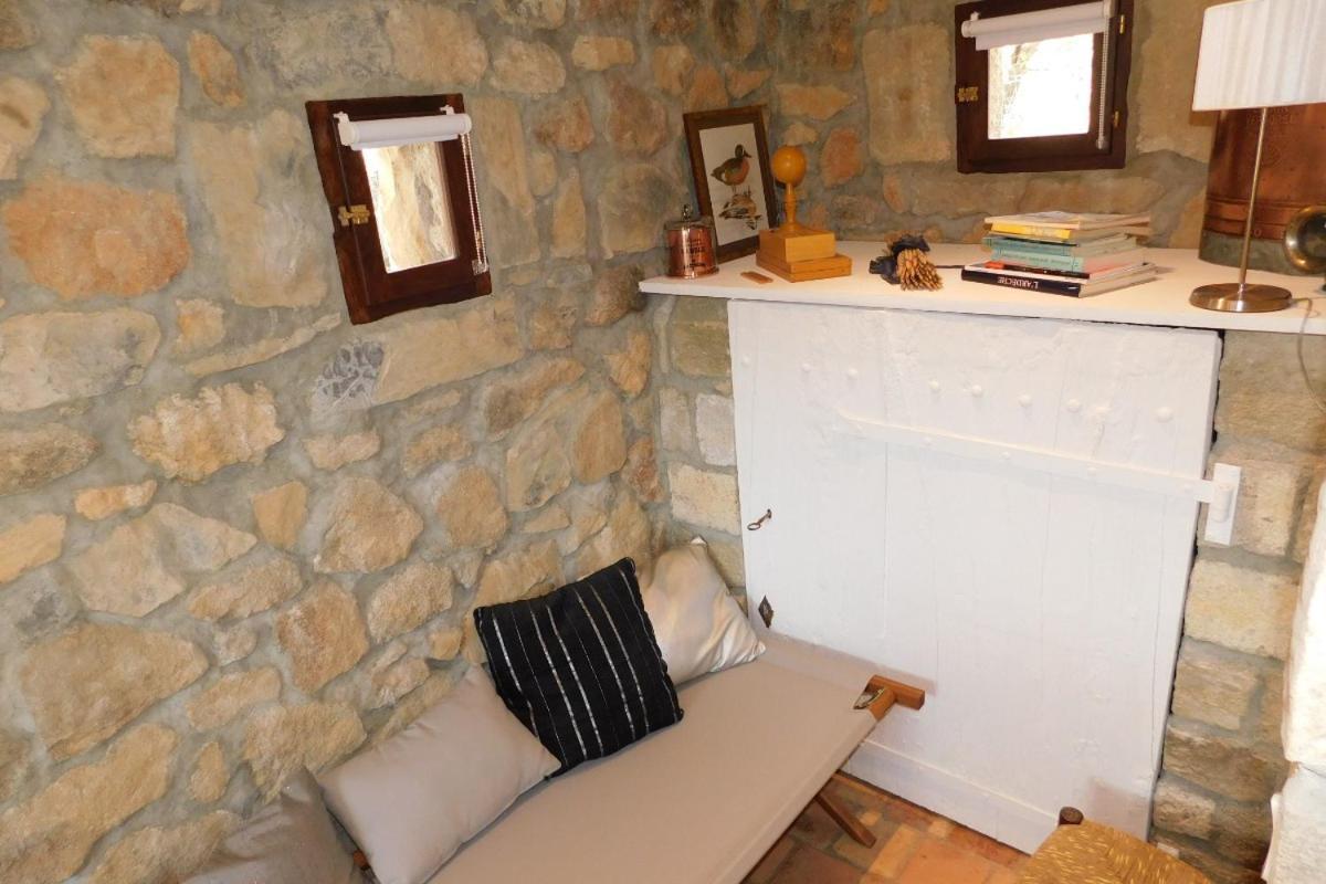 Chambre D'Hotes Les Cerisiers Vesseaux Exterior photo